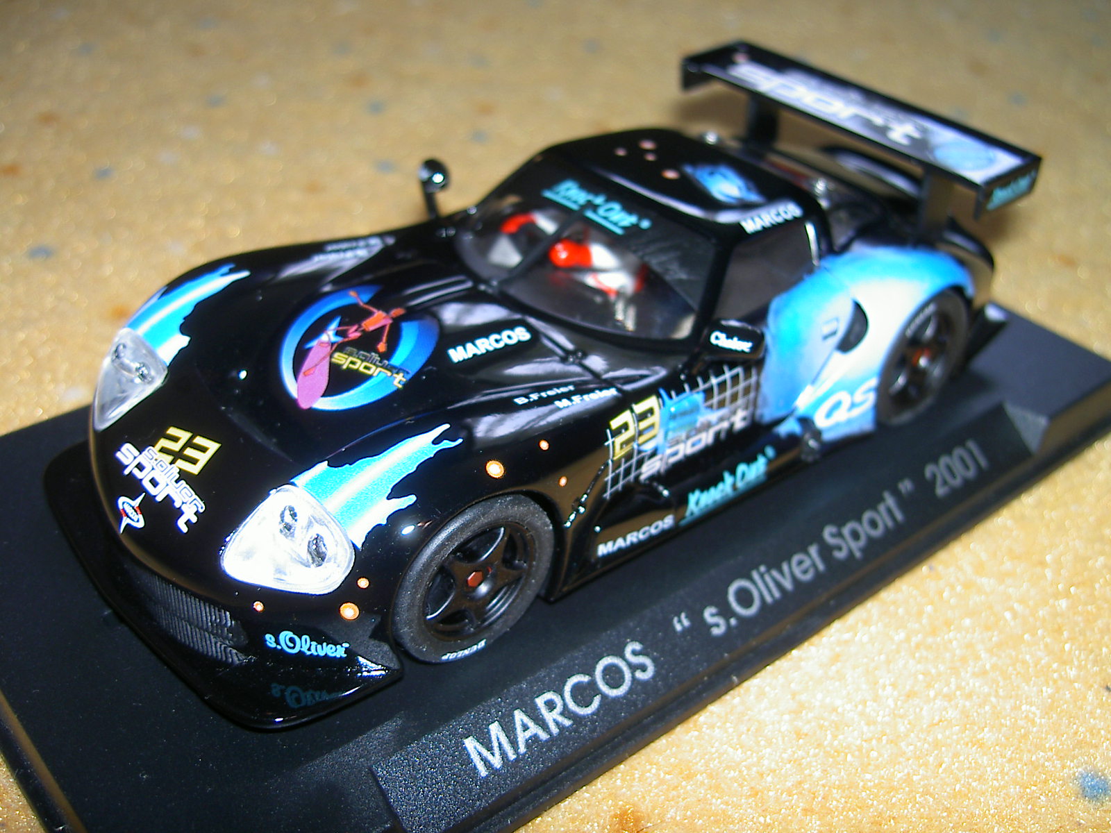 2005 FLY Marcos  LM600 Schwarz S-Oliver Sport 2001